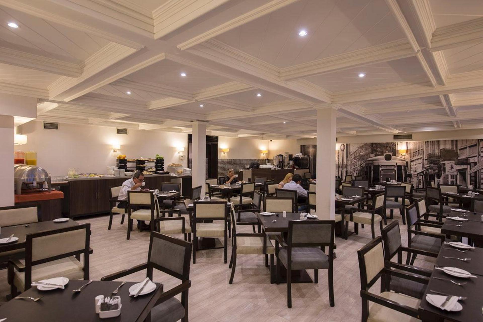 Plaza El Bosque San Sebastian Hotel Santiago Exterior photo