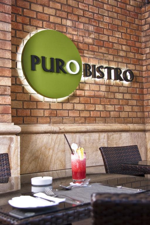 Plaza El Bosque San Sebastian Hotel Santiago Exterior photo